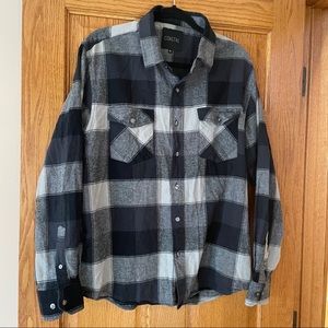 Coastal | black and grey button down flannel